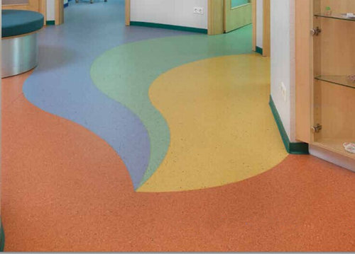 幼兒園橡膠地板